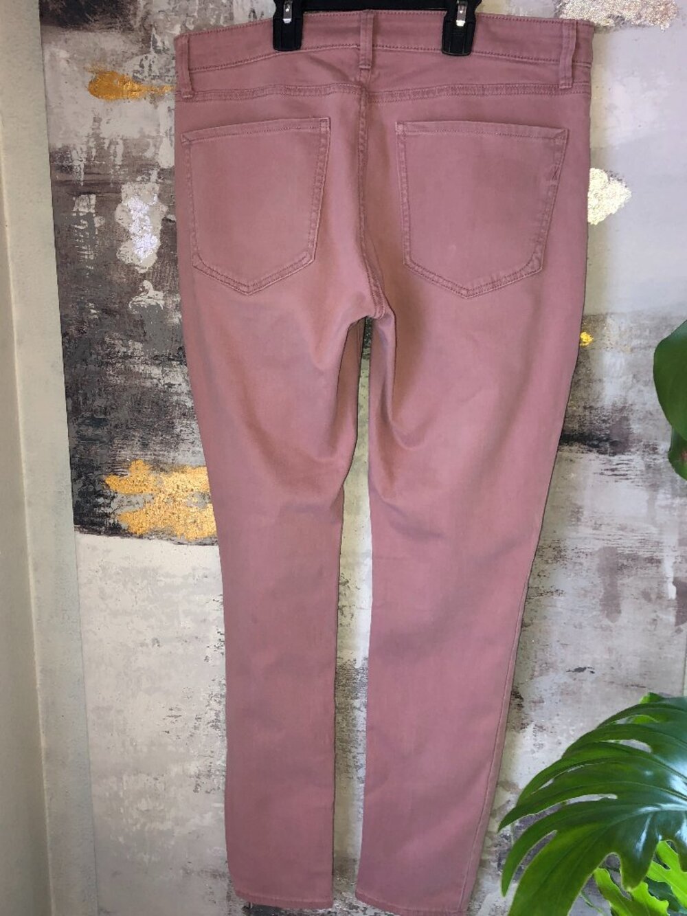 EXPRESS Stretch Legging Pant Rose' - Picture 4 of 10